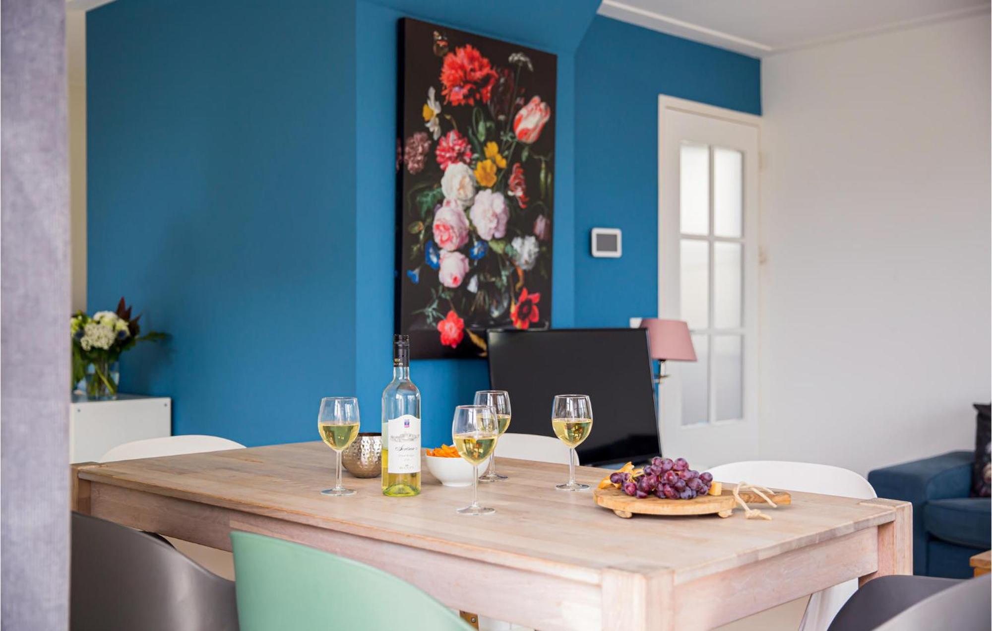 Beautiful Home In Breukelen With Wifi Luaran gambar