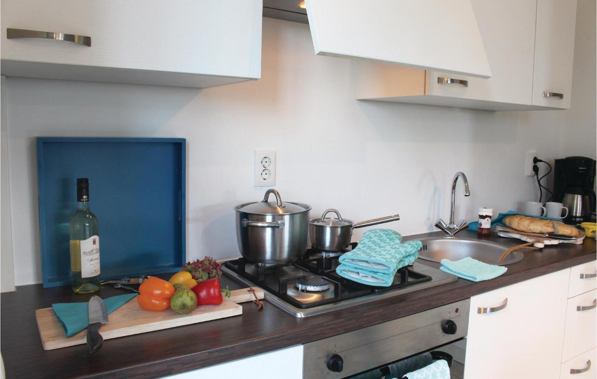 Beautiful Home In Breukelen With Wifi Luaran gambar